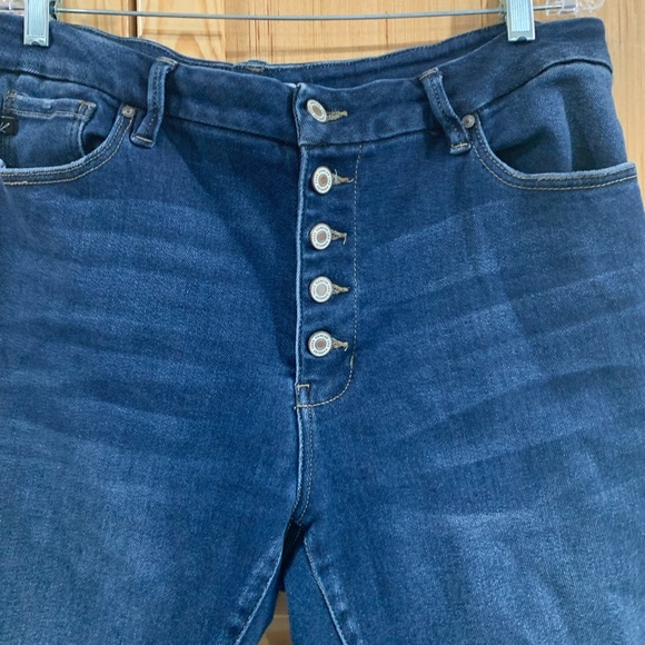 Women's KanCan Curvy Blue Jeans Size XL - Picture 2 of 6